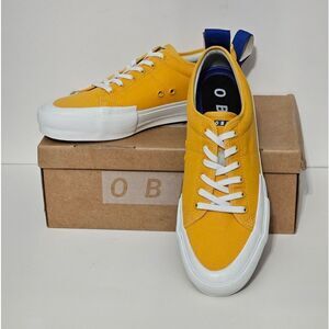OBRA, Mens, low canvas sneakers in deep yellow. NIB, Size 10